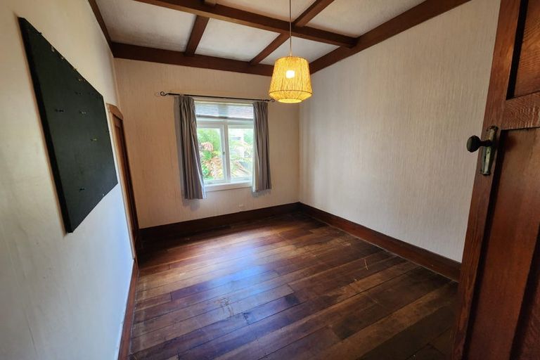 Photo of property in 24 Wolseley Street, Morningside, Auckland, 1022