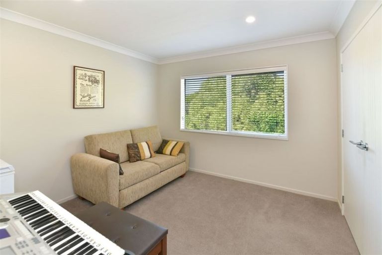 Photo of property in 8 Astrolabe Place, Gulf Harbour, Whangaparaoa, 0930