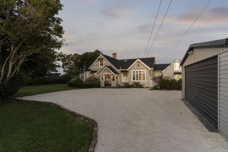 Photo of property in 128 Gray Avenue, Papatoetoe, Auckland, 2024