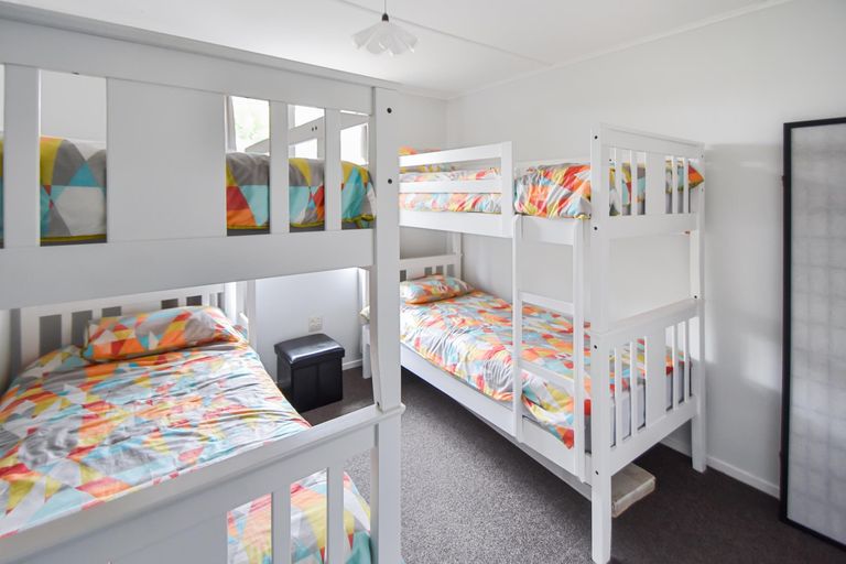 Photo of property in 42 Omahau Crescent, Twizel, 7901