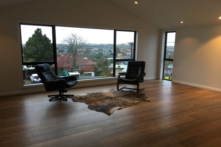 Photo of property in 3 Malabar Drive, Ellerslie, Auckland, 1051