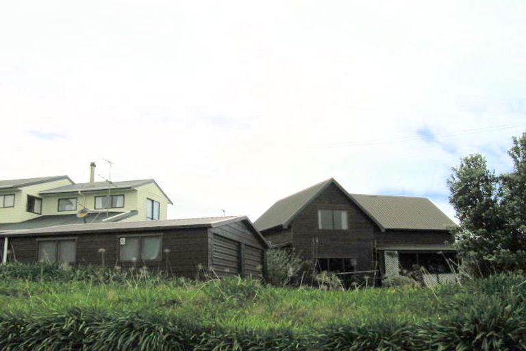 Photo of property in 5 Lysnar Street, Okitu, Gisborne, 4010