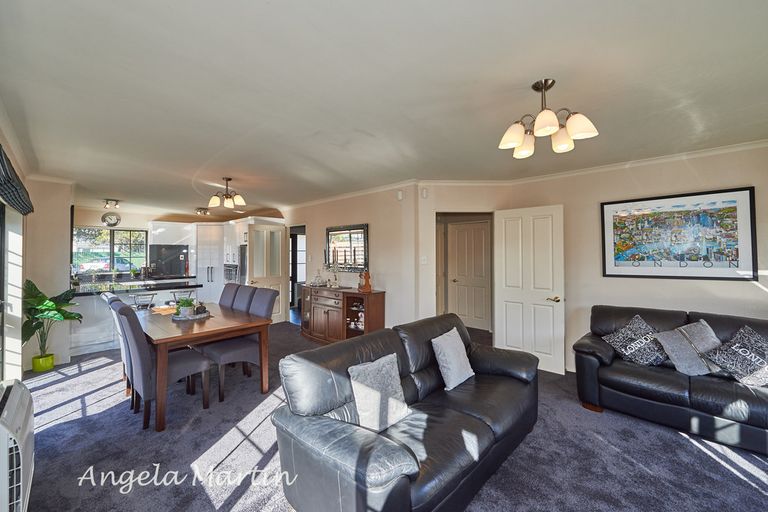 Photo of property in 7 Carow Street, Palmerston North, 4410