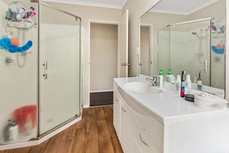 Photo of property in 8b Muir Place, Te Puke, 3119