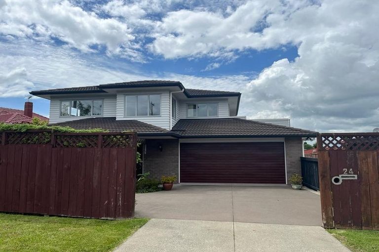 Photo of property in 24 Patons Road, Howick, Auckland, 2014