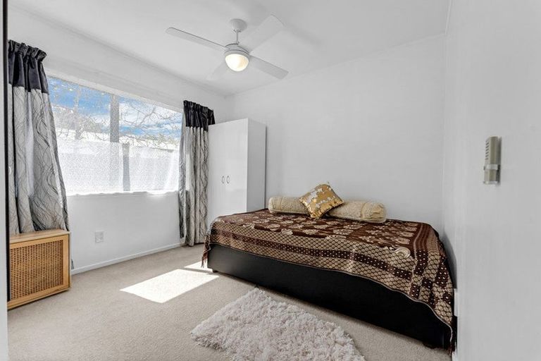 Photo of property in 2/7 Ruth Street, Manurewa, Auckland, 2102