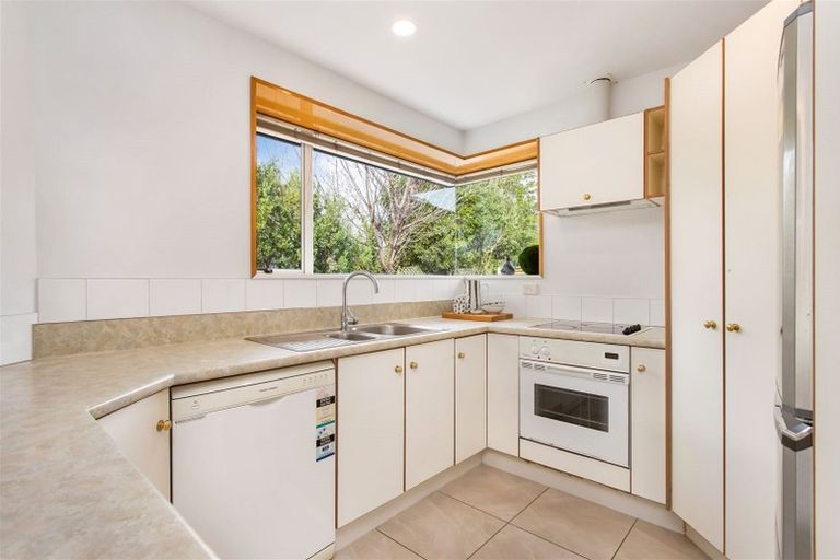 Photo of property in 35b Oxley Avenue, St Albans, Christchurch, 8014