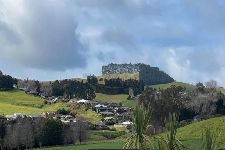 Photo of property in 12 Cashmere Way, Welcome Bay, Tauranga, 3112