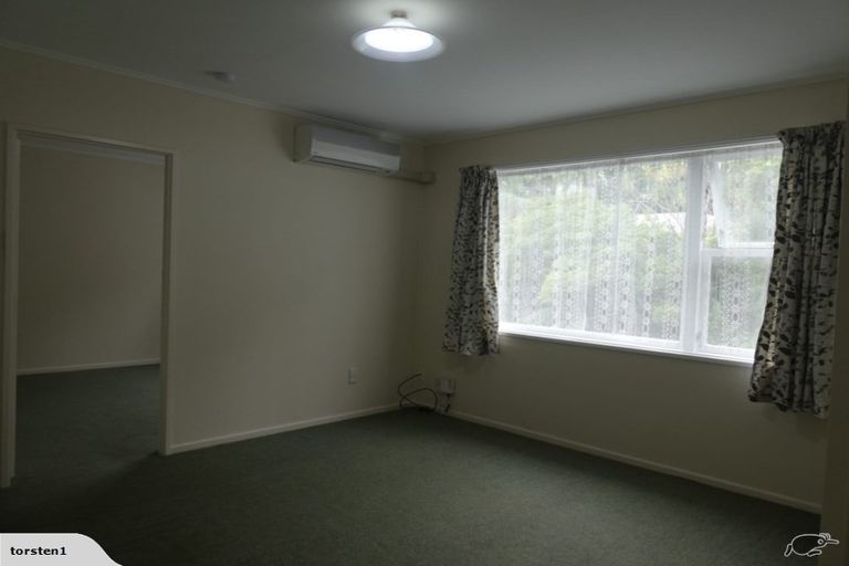 Photo of property in 1/24 Crieff Street, Northland, Wellington, 6012