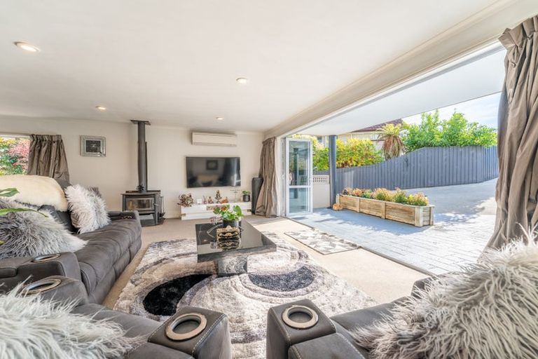 Photo of property in 6a Hawthorn Place, Gleniti, Timaru, 7910