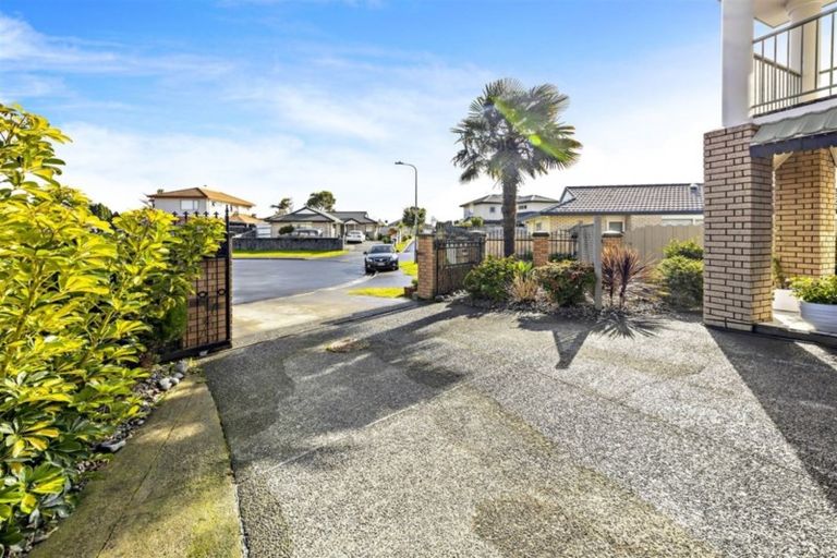 Photo of property in 31 Regalwood Place, Favona, Auckland, 2024