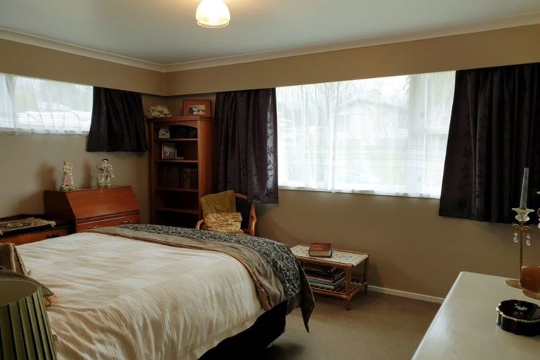 Photo of property in 2 Teal Place, Selwyn Heights, Rotorua, 3015