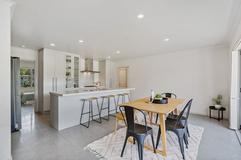 Photo of property in 11 Waitaha Place, Ruakaka, 0116