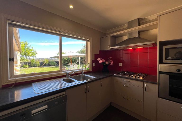 Photo of property in 3 Raddington Way, Huntington, Hamilton, 3210