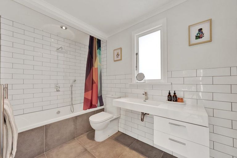 Photo of property in 1/85 Studholme Street, Somerfield, Christchurch, 8024