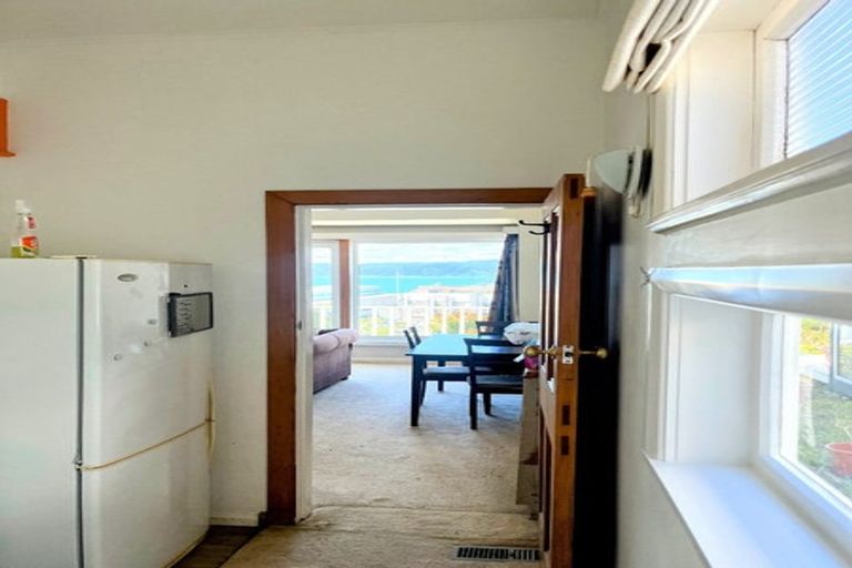 Photo of property in 2 Springfield Terrace, Kelburn, Wellington, 6012