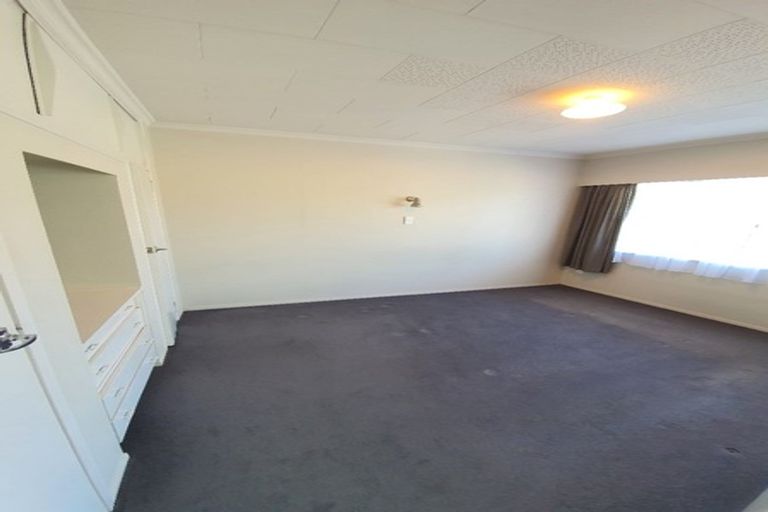 Photo of property in 1 Elizabeth Street, Papakura, 2110