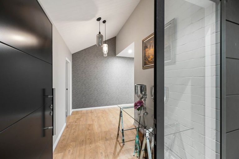 Photo of property in 2 Helen June Avenue, Flagstaff, Hamilton, 3210