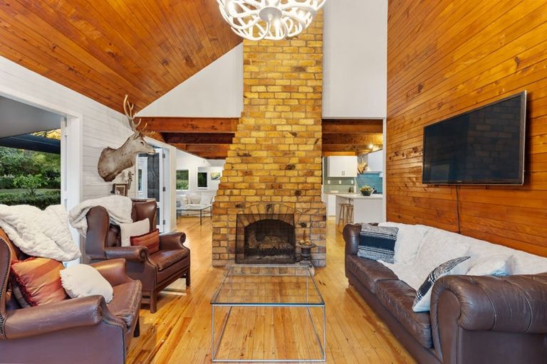 Photo of property in 186 Twilight Road, Clevedon, Papakura, 2582