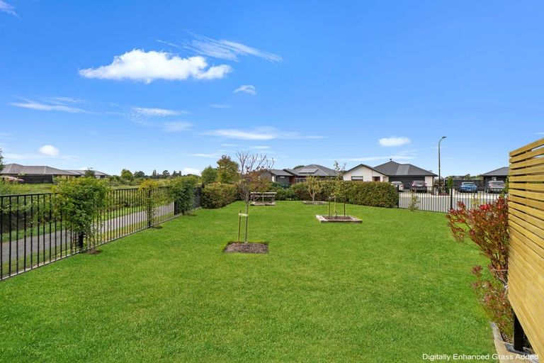 Photo of property in 9 Godley Place, Woodend, 7610