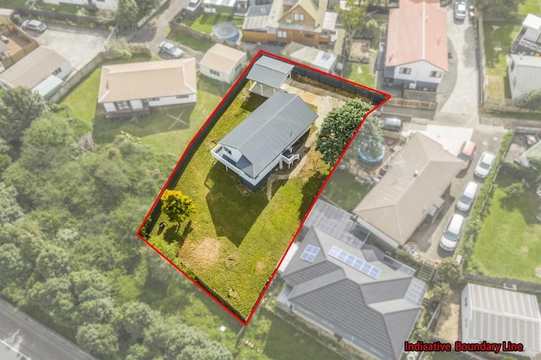 Photo of property in 15 Crail Court, Totara Heights, Auckland, 2105