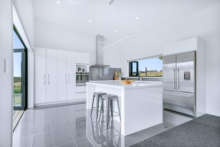 Photo of property in 224 Baverstock Road, Grandview Heights, Hamilton, 3200