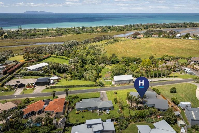 Photo of property in 111 Koutunui Road, Athenree, Katikati, 3177