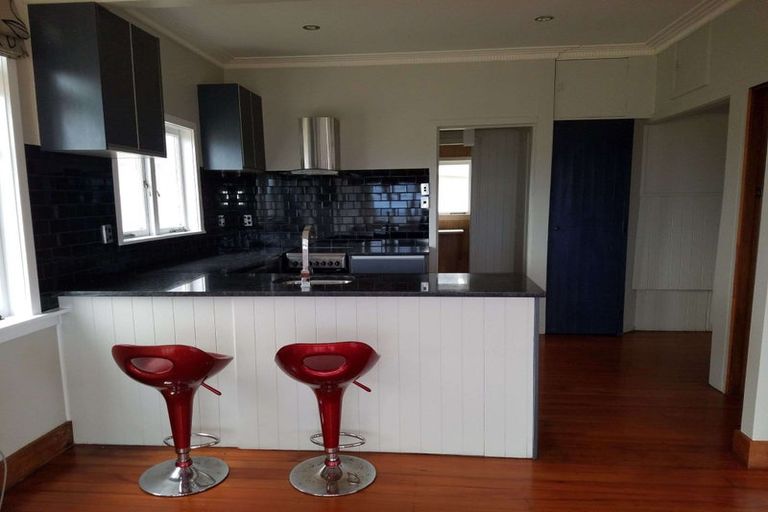 Photo of property in 177 Alf Access Road, Helensville, 0875