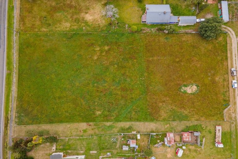 Photo of property in 38 Montgomery Street, Stokes Valley, Lower Hutt, 5019