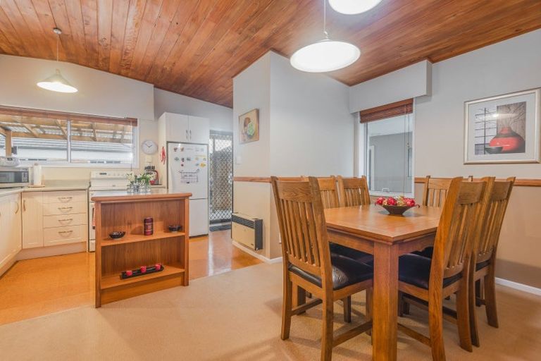 Photo of property in 35 Terry Crescent, Milson, Palmerston North, 4414