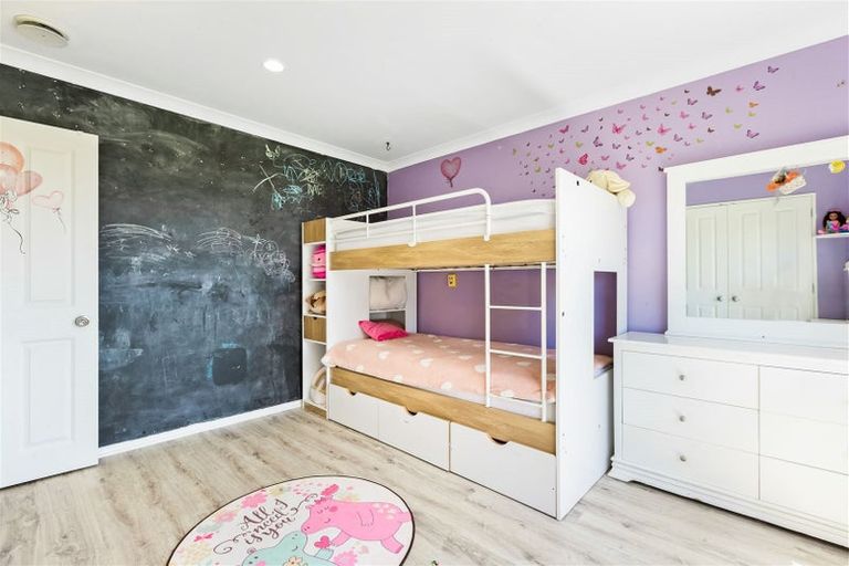 Photo of property in 1177 Whangaparaoa Road, Gulf Harbour, Whangaparaoa, 0930