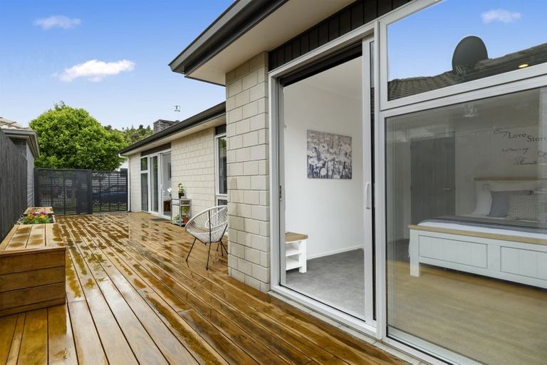Photo of property in 14 Rire Hau Lane, Pyes Pa, Tauranga, 3112
