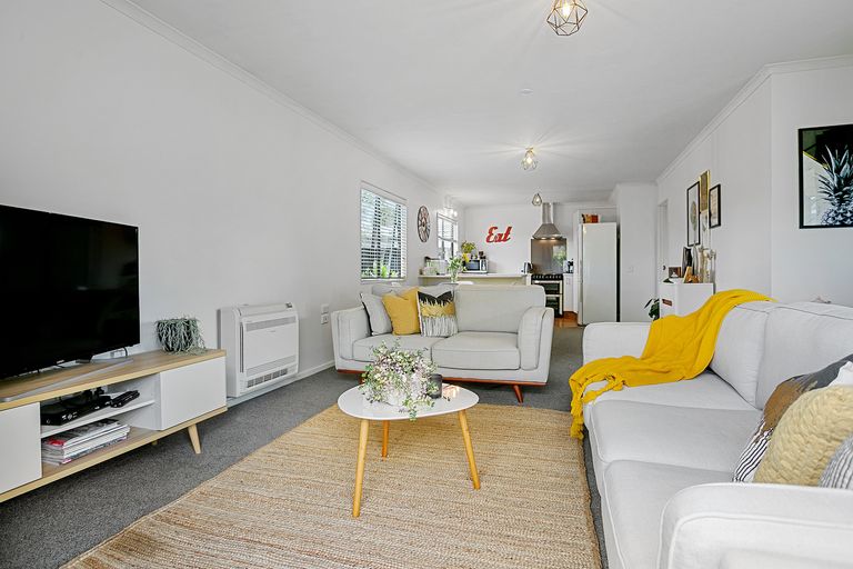 Photo of property in 8a Tennyson Street, Leamington, Cambridge, 3432