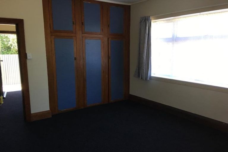 Photo of property in 17 Harrow Street, Phillipstown, Christchurch, 8011