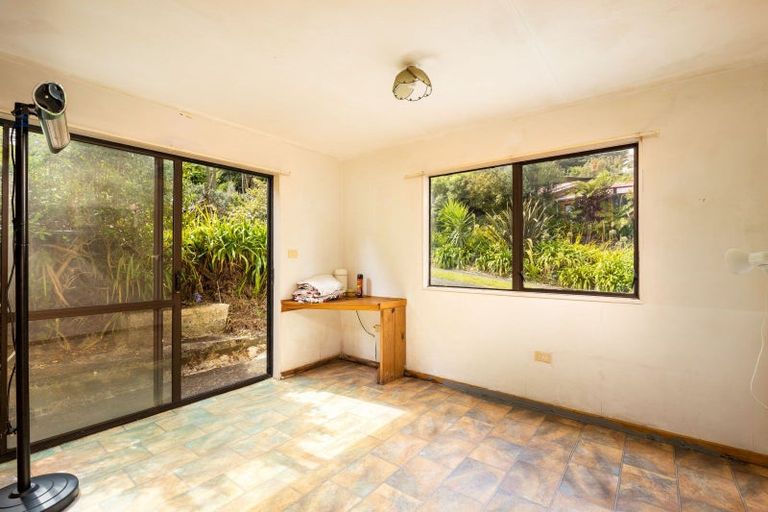 Photo of property in 109 Poplar Grove, Whalers Gate, New Plymouth, 4310