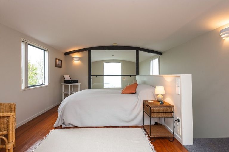 Photo of property in 28b Ripon Street, Lyttelton, 8082