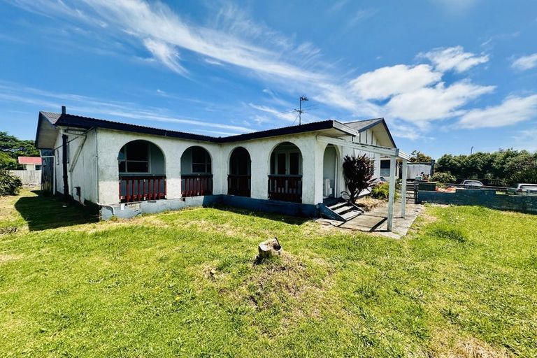 Photo of property in 47 Friesian Drive, Mangere, Auckland, 2022