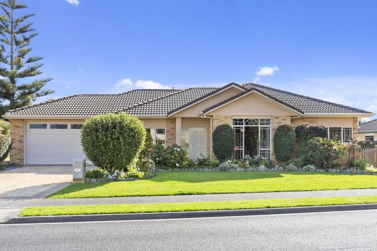 Photo of property in 28 Plateau Heights, Mount Maunganui, 3116