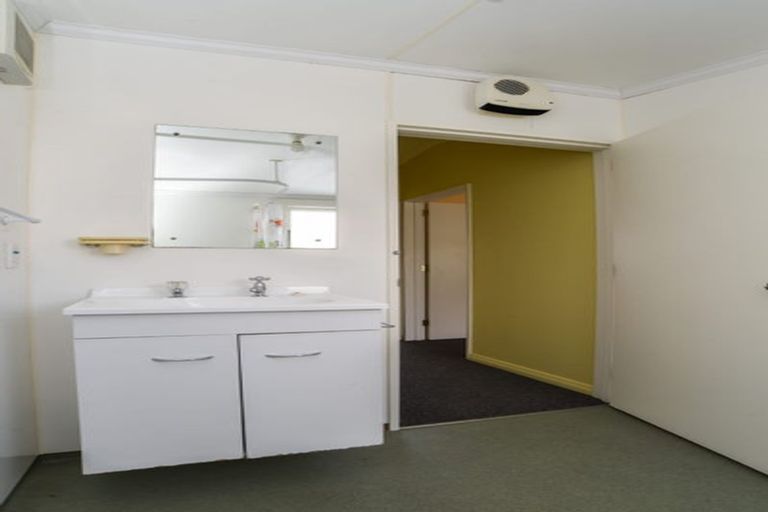 Photo of property in 64 Grange Street, North Dunedin, Dunedin, 9016