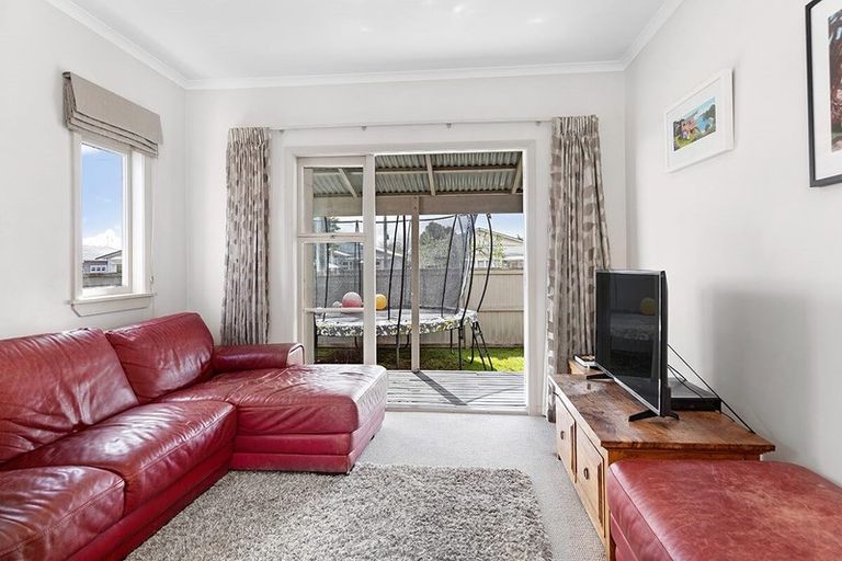 Photo of property in 40a Formby Avenue, Point Chevalier, Auckland, 1022