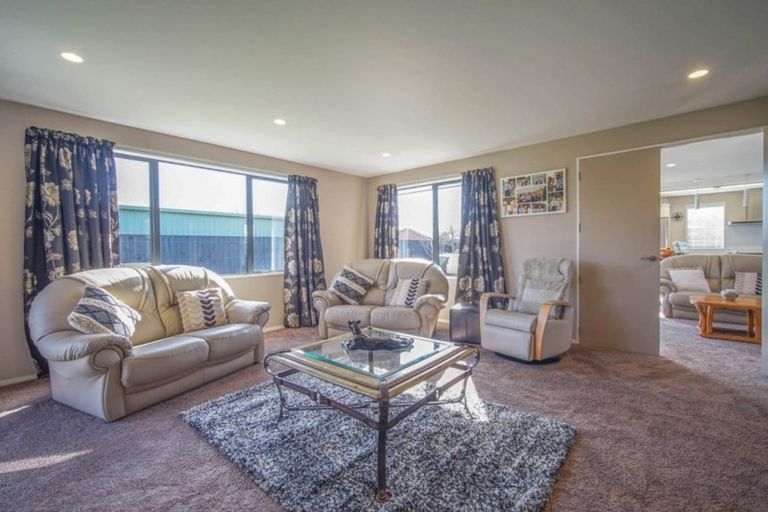 Photo of property in 37c Stonebrook Drive, Rolleston, 7614