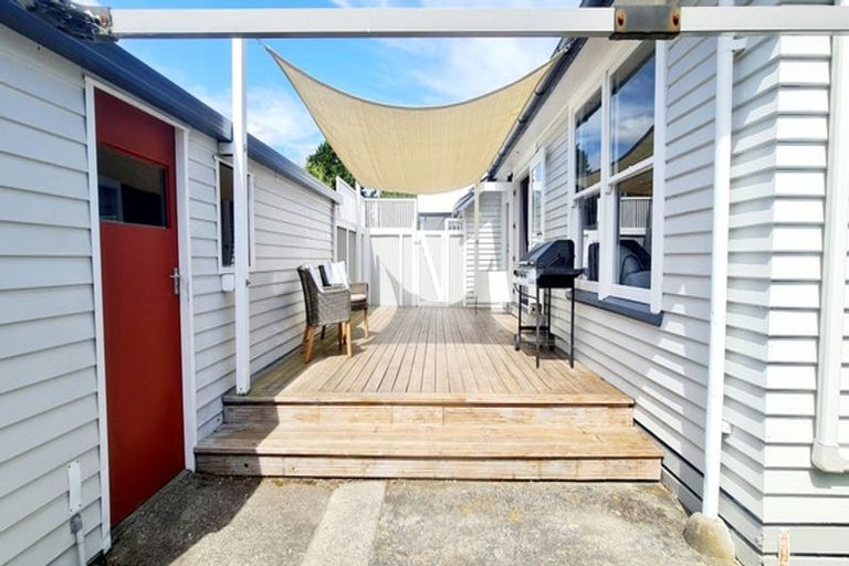 Photo of property in 32 Rimutaka Street, Trentham, Upper Hutt, 5018