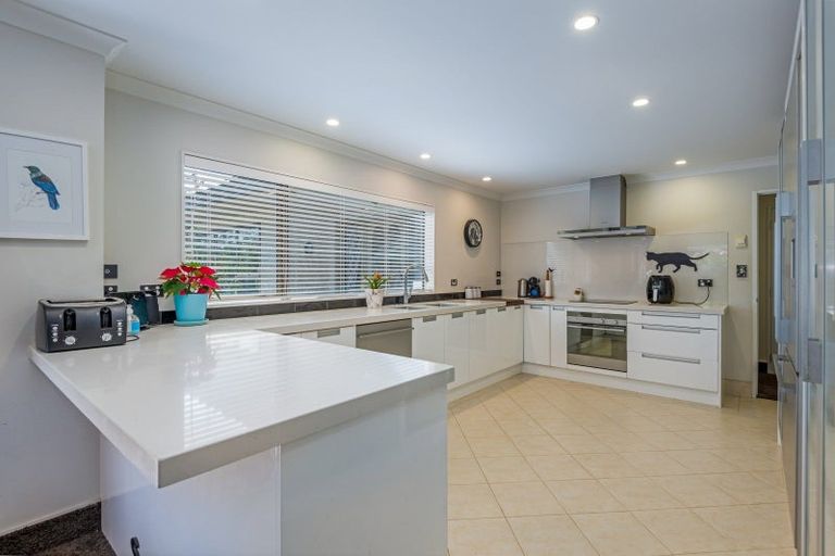 Photo of property in 99 Waterloo Crescent, Hokowhitu, Palmerston North, 4410