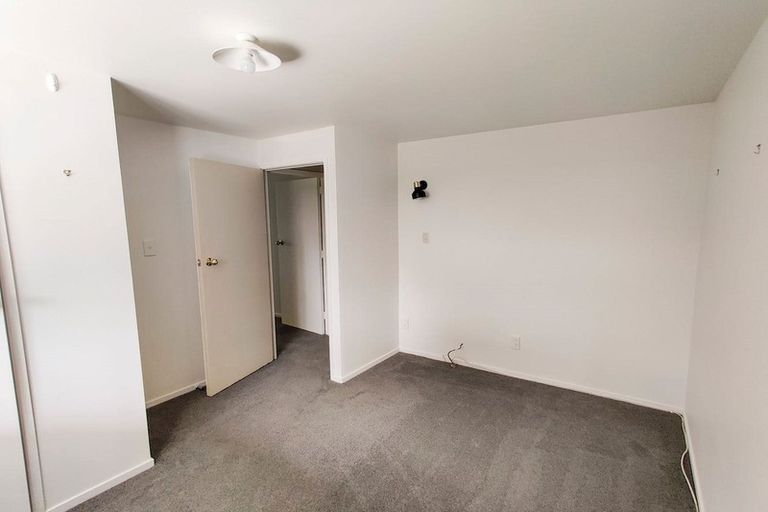 Photo of property in 17 Busby Hill, Havelock North, 4130