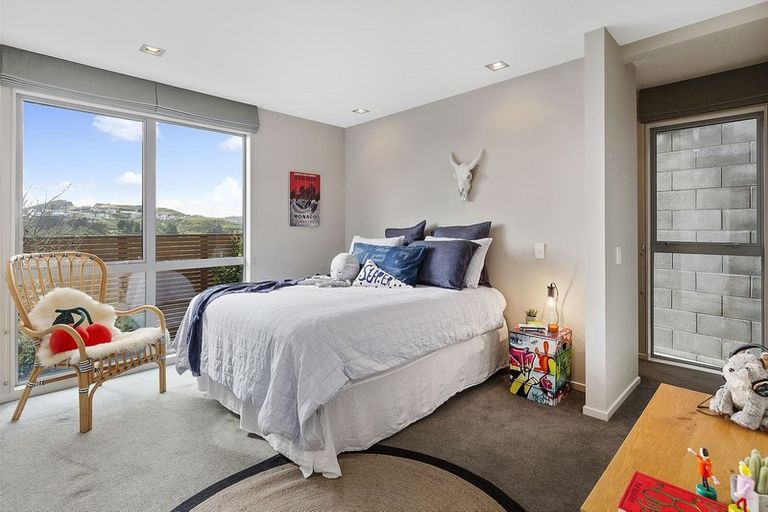 Photo of property in 37a Gurkha Crescent, Khandallah, Wellington, 6035