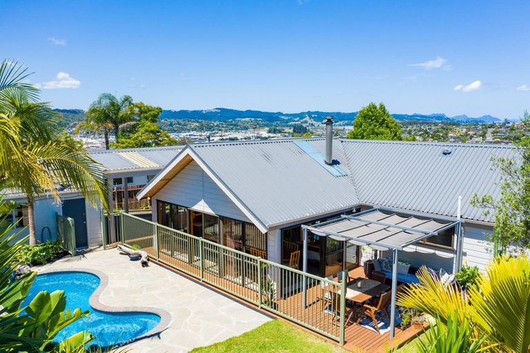 Photo of property in 6 Lester Heights Drive, Woodhill, Whangarei, 0110