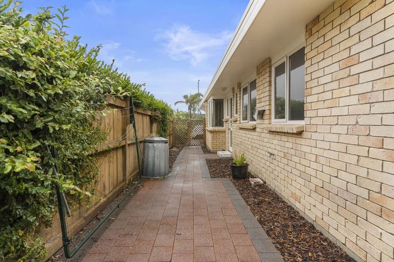 Photo of property in 57 Santa Monica Drive, Papamoa Beach, Papamoa, 3118