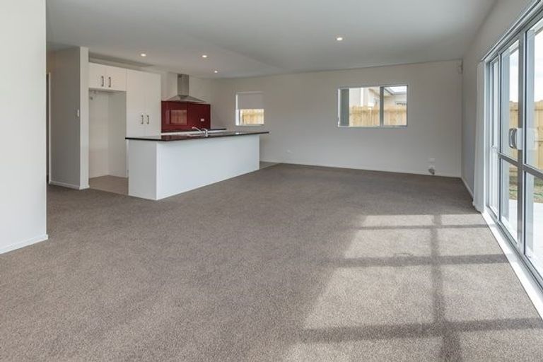 Photo of property in 51 Arion Road, Takanini, 2112