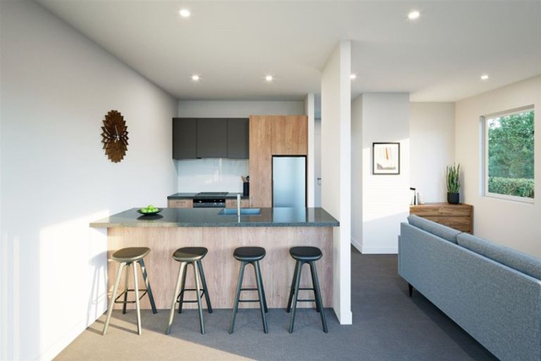 Photo of property in 140 Seaview Road, Westown, New Plymouth, 4310