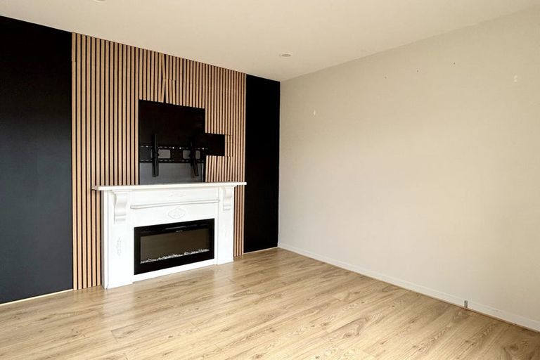 Photo of property in 16 Kaipuke Crescent, Gulf Harbour, Whangaparaoa, 0930